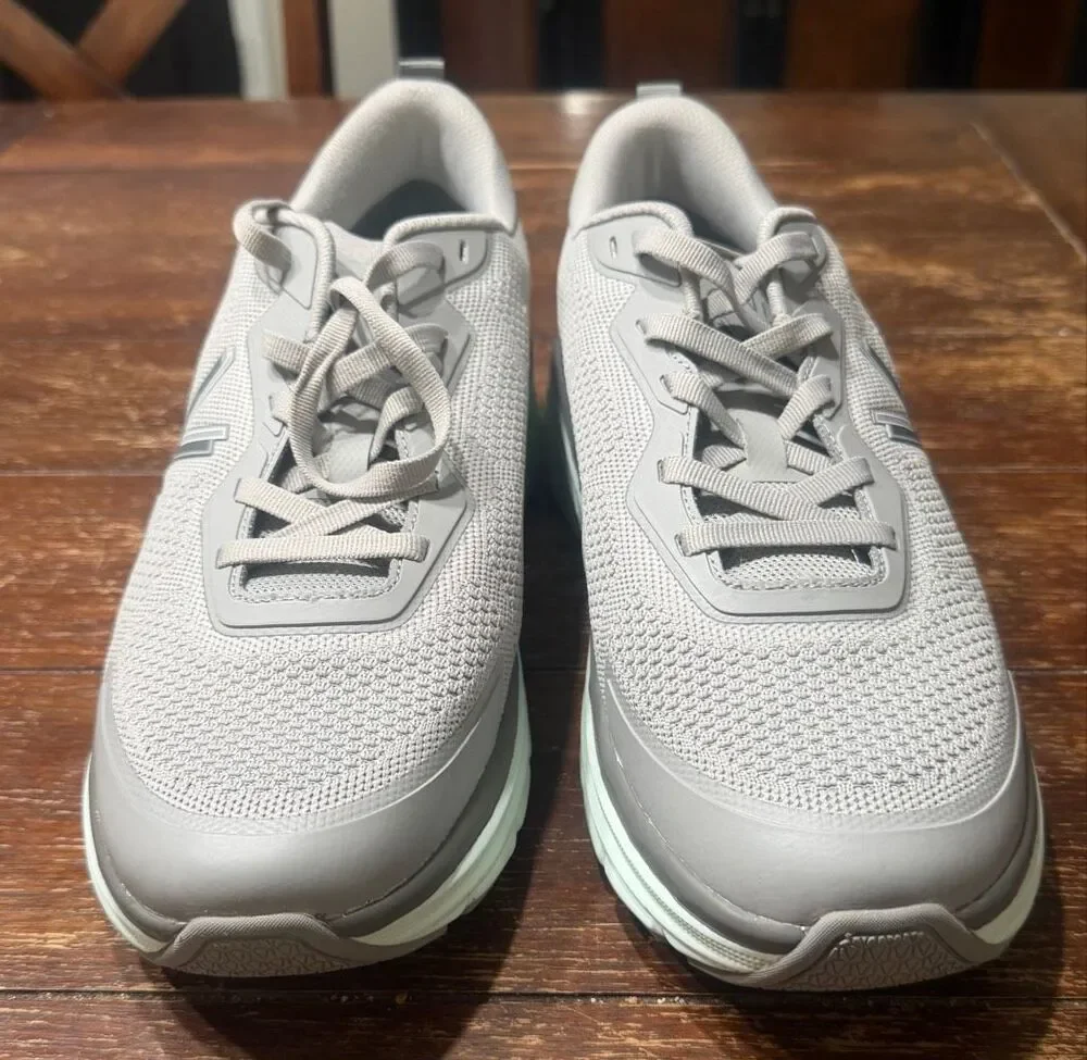 Vionic Women's Walk Max Sneaker New Size 13